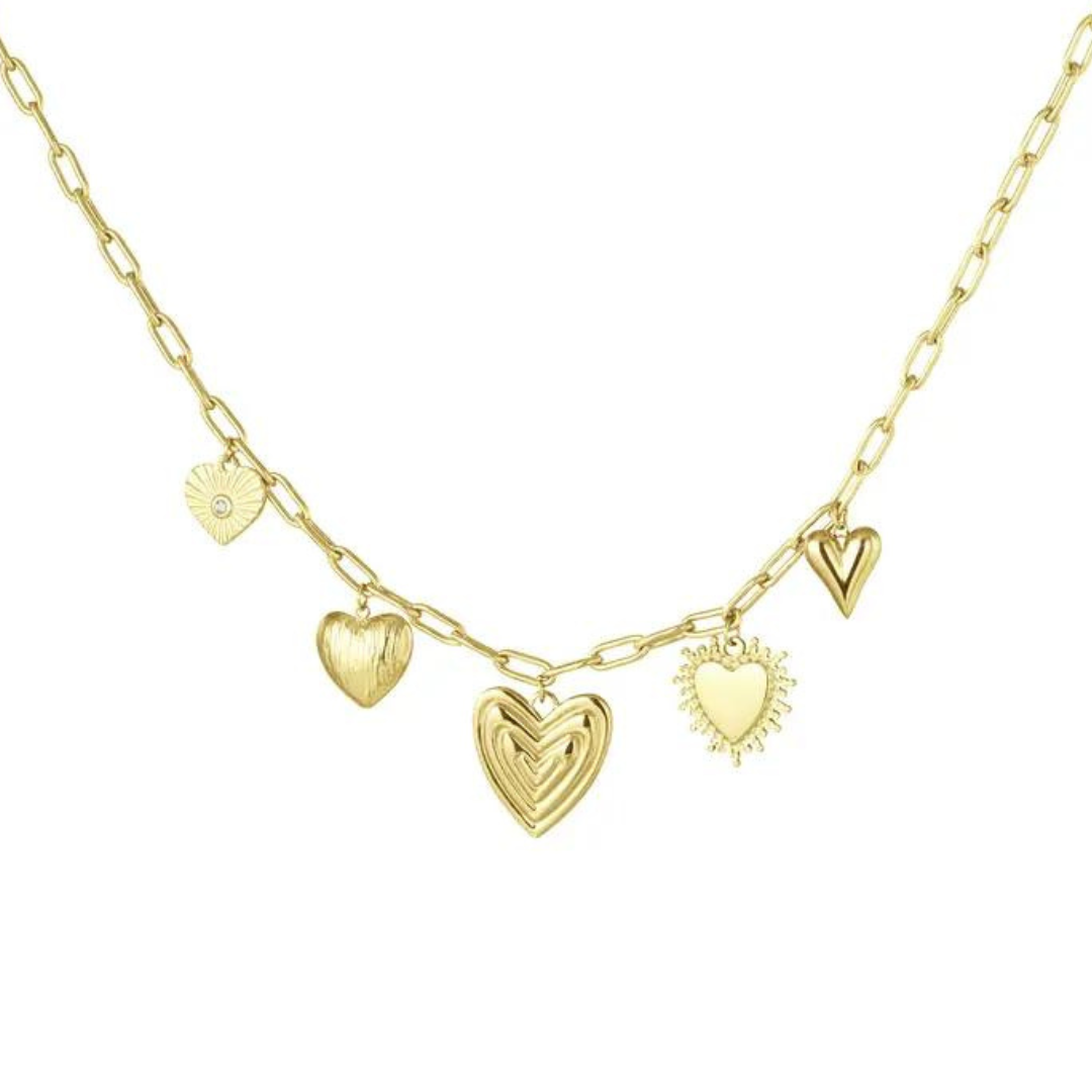 Bedelketting met hartjes