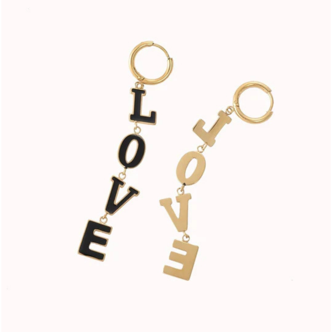 Zwart gouden LOVE oorbellen