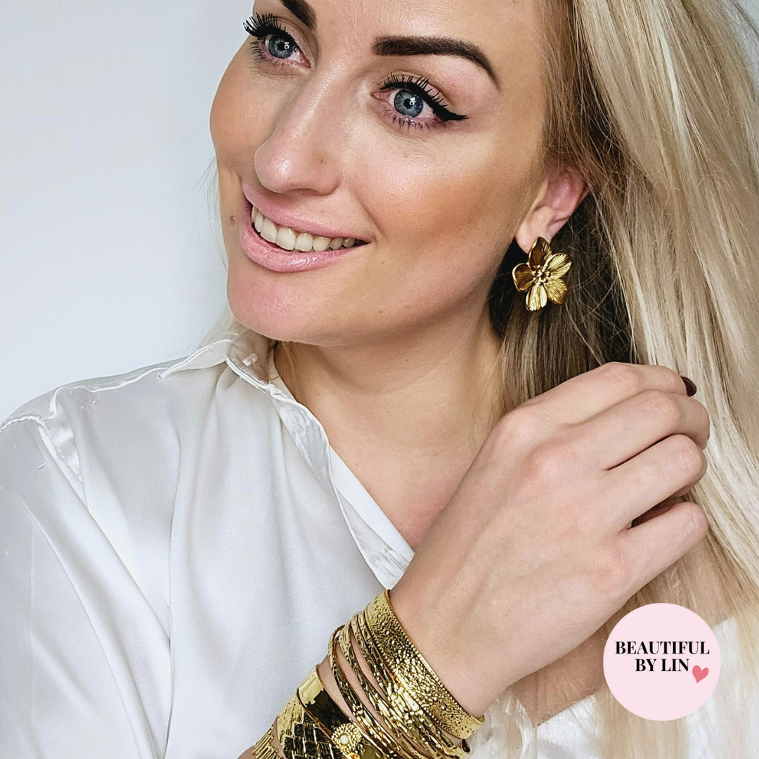 Trendy flower oorbellen