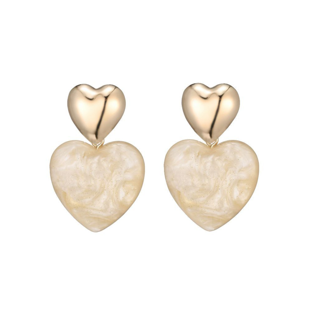 Beige hart oorbellen