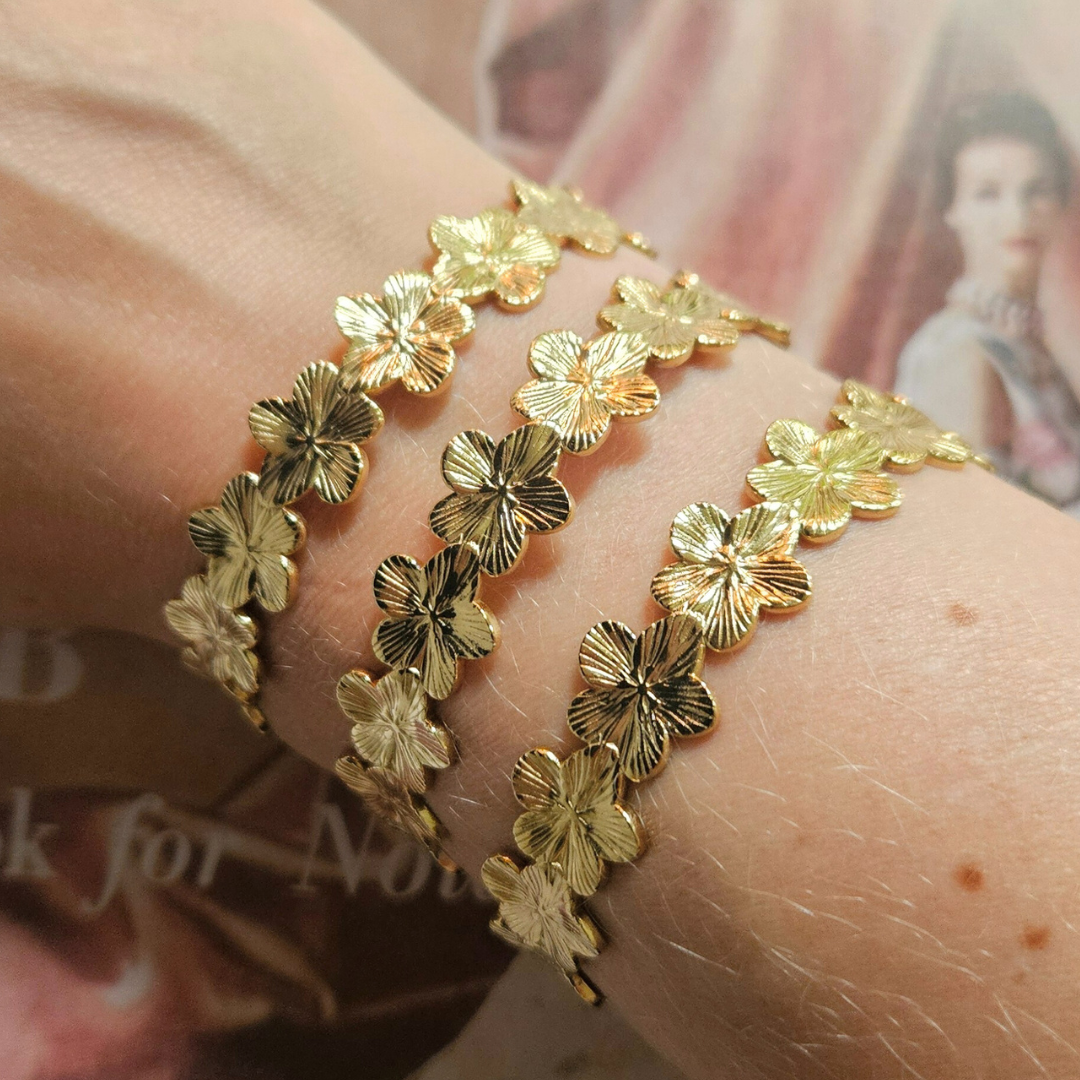 Bloemen armband