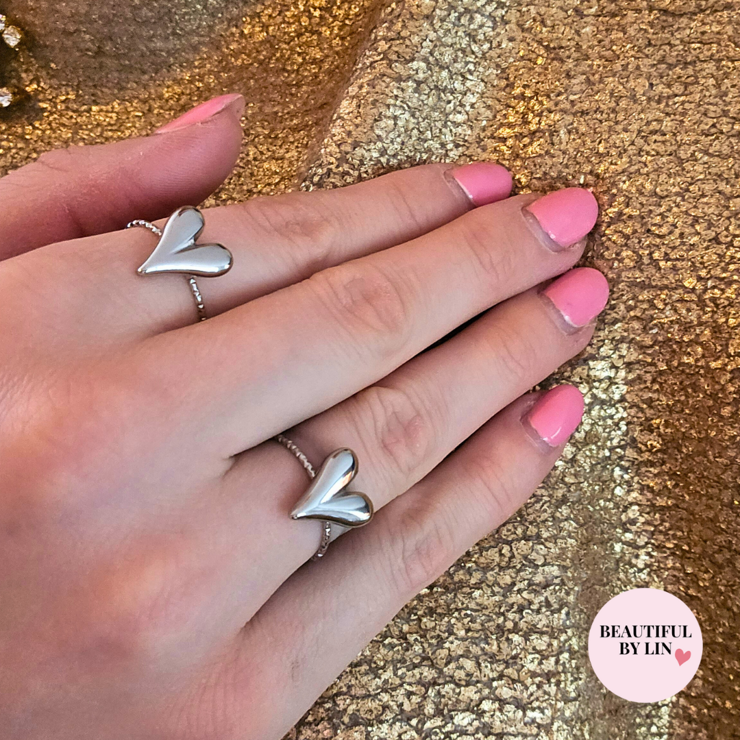 Little Hart ring