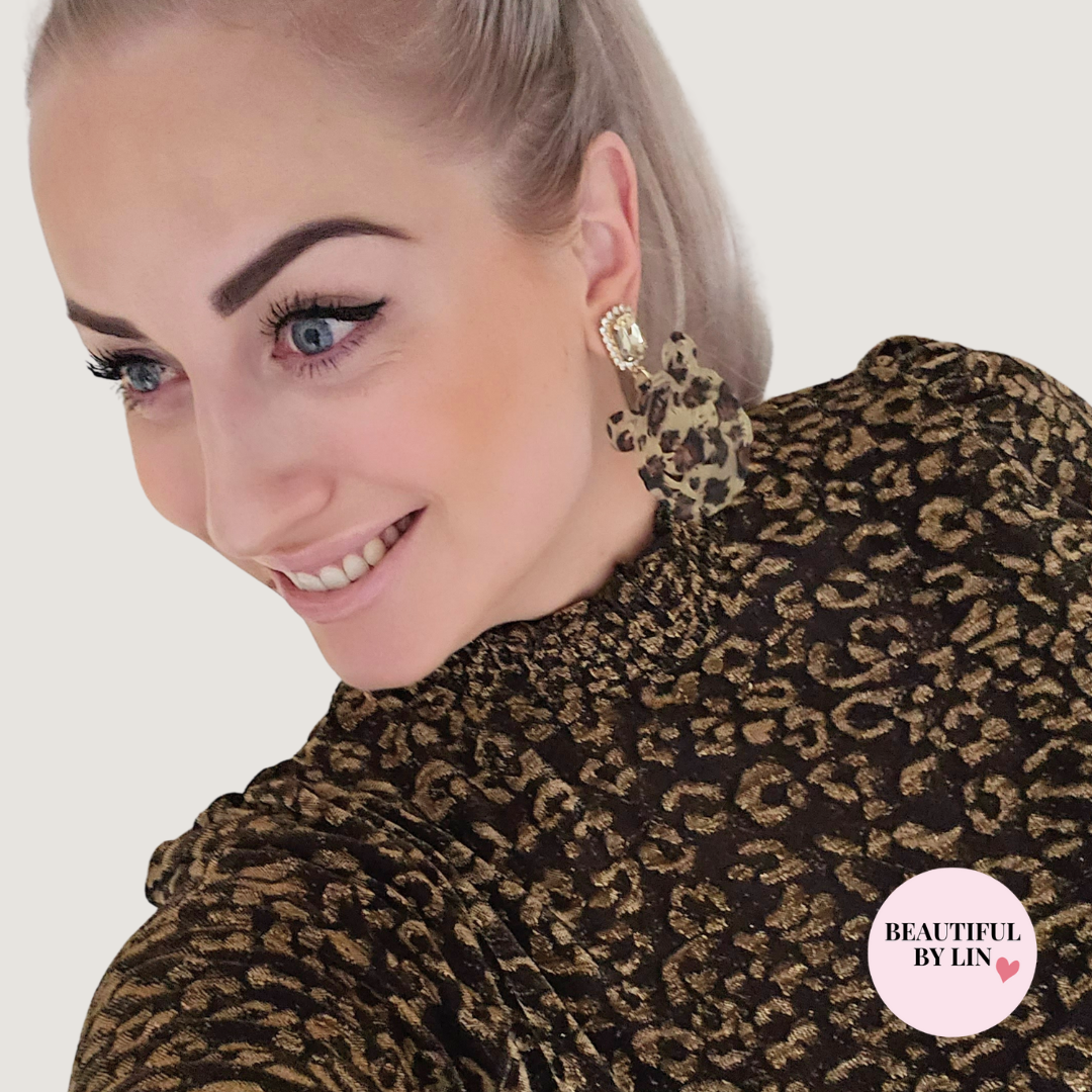 Tiger statement oorbellen